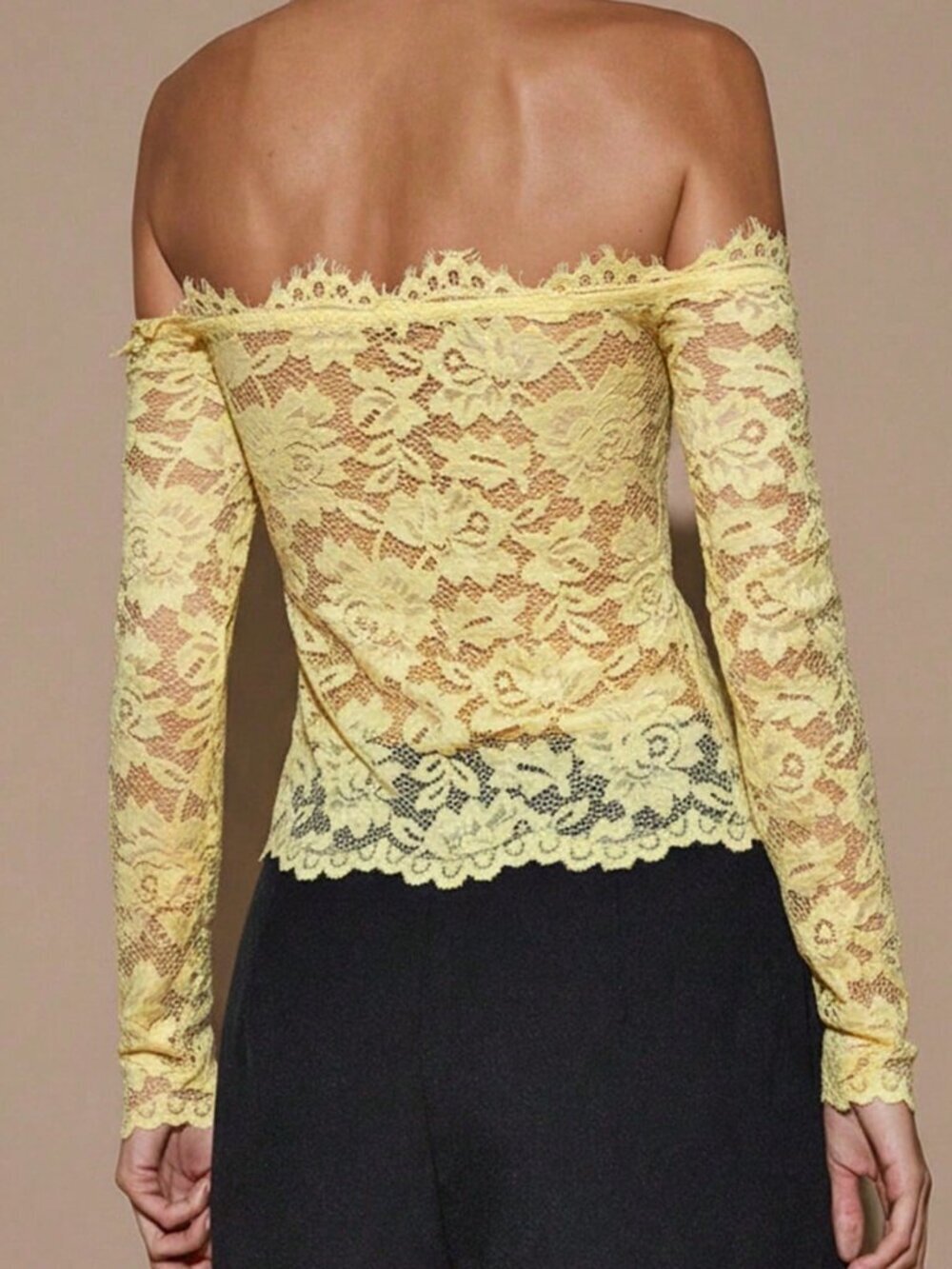 Yellow Elegant Women's Lace Off-Shoulder Long Sleeve Top - Picture 2 of 5